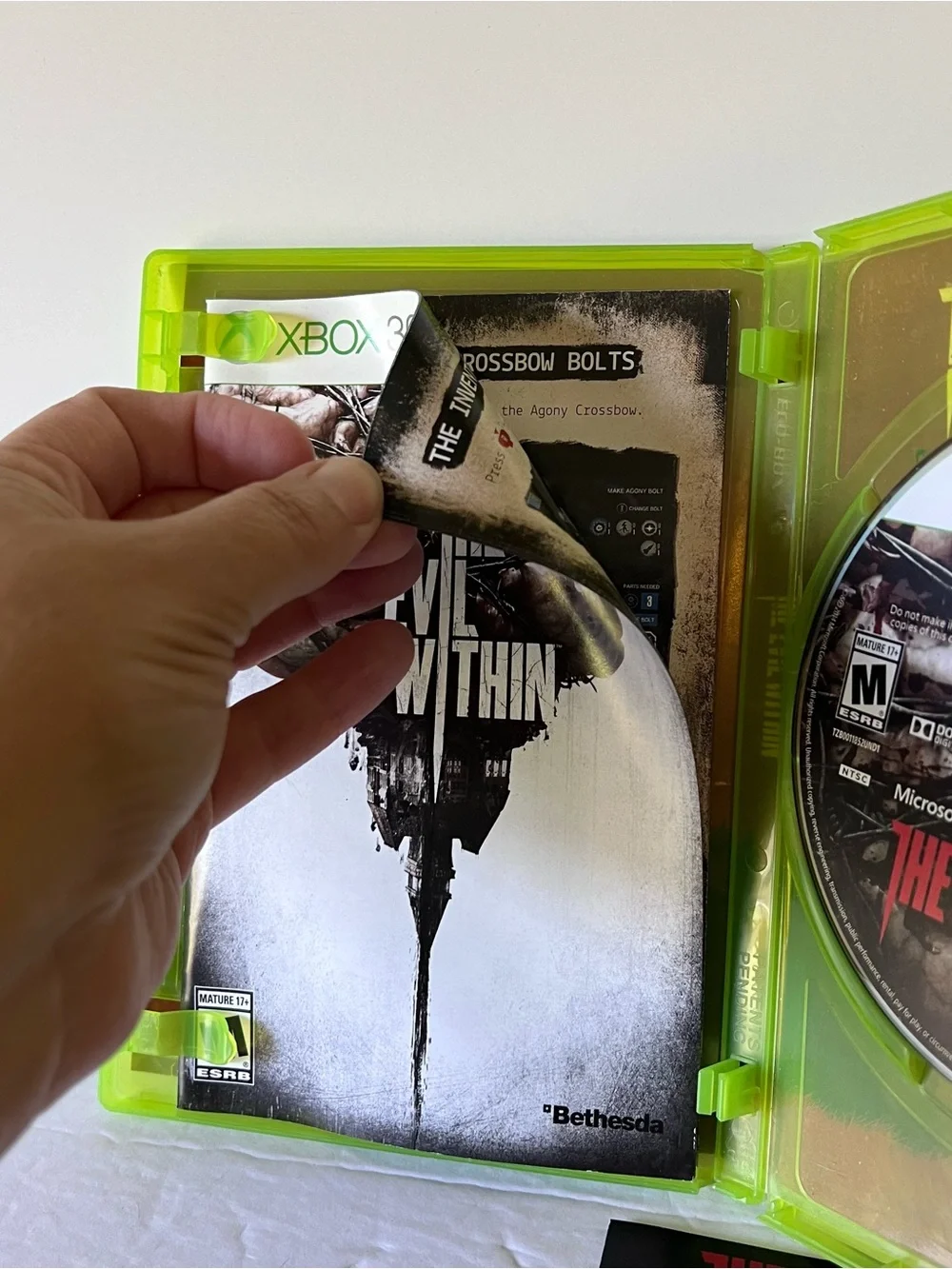 Xbox 360 Game The Evil Within Tested Works Has Booklet